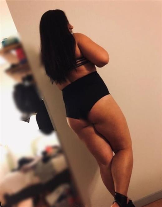 Fışkırtma escort Muheeldine Demetevler Eskort Bayan