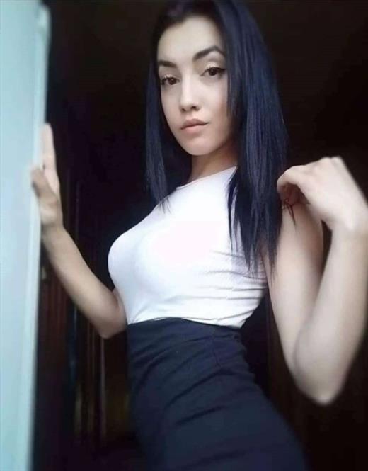 Utangaç escort Nishakorn