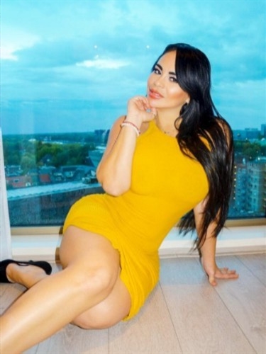 Güzel escort Aksoy