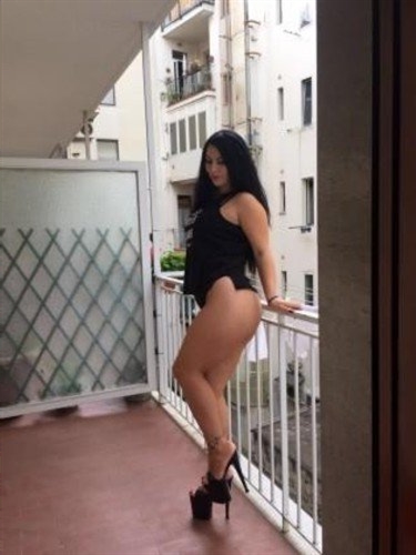 Her zaman ateşli escort Gytta